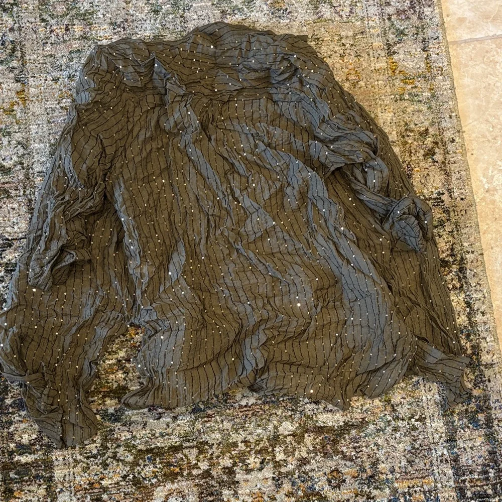 Zara Olive Green Crinkled Button Down Shirt - Picture 4 of 5